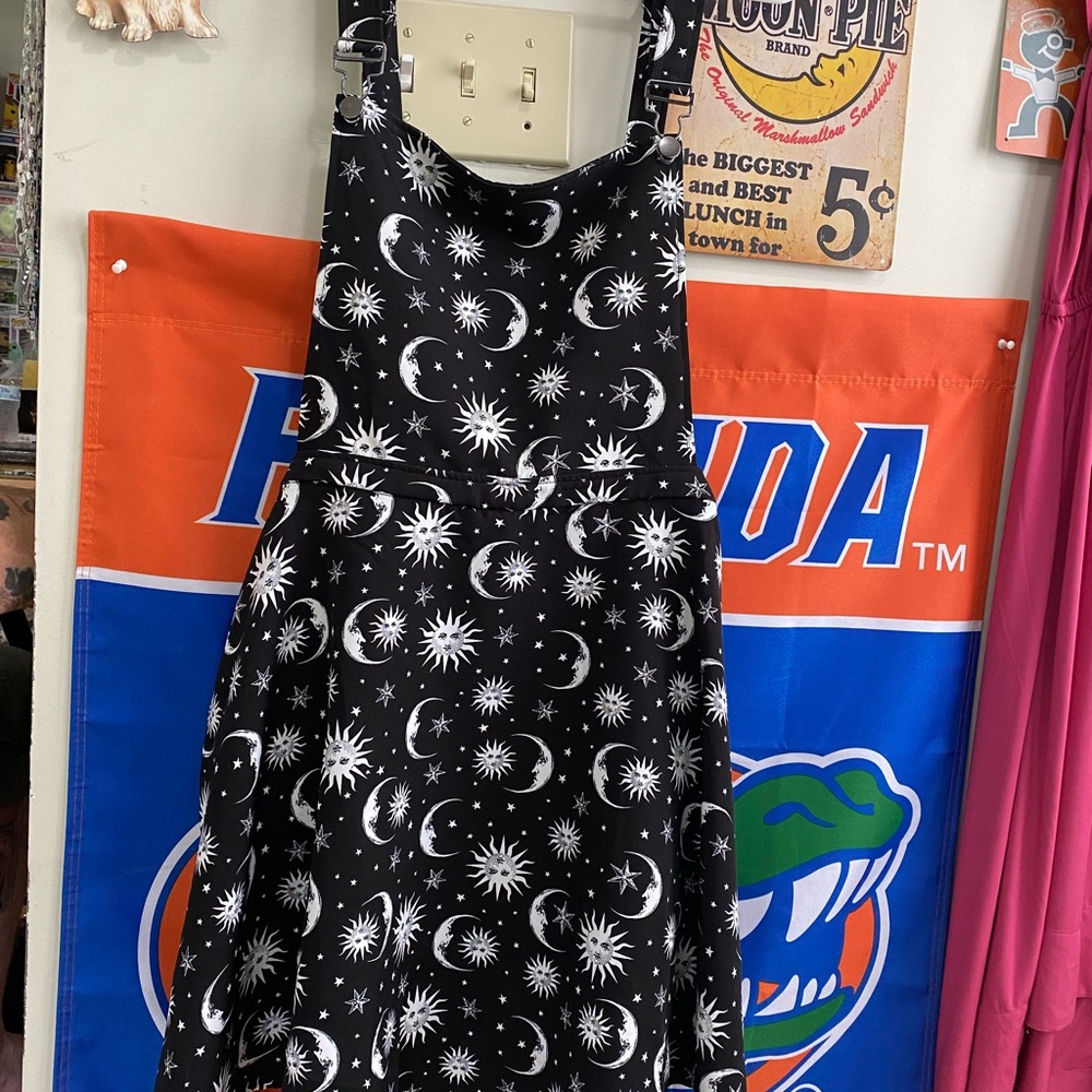 2X Hot topic overall style dress!
